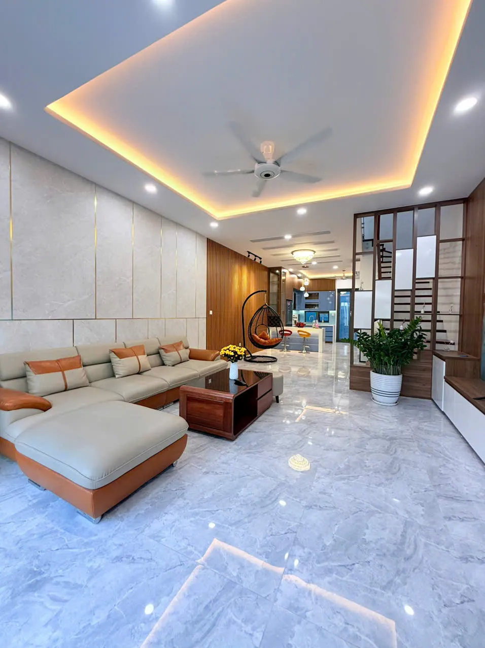 Cho thuê nhà nguyên căn Mỹ Gia Gói 8 gần hồ bơi